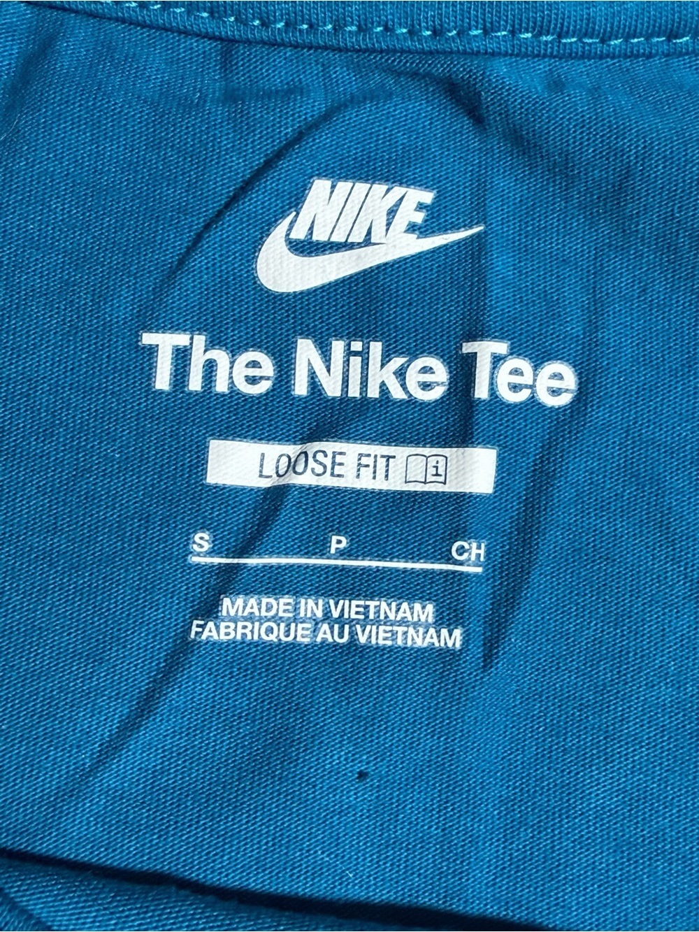 Nike Women's Green Abyss Logo Crop T-Shirt S - Picture 3 of 6